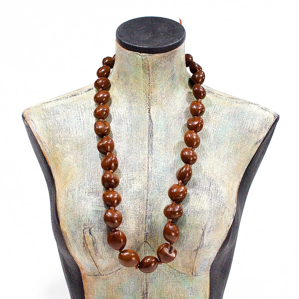 VTG 80's Long Hawaiian Kukui Nut Lei Necklace